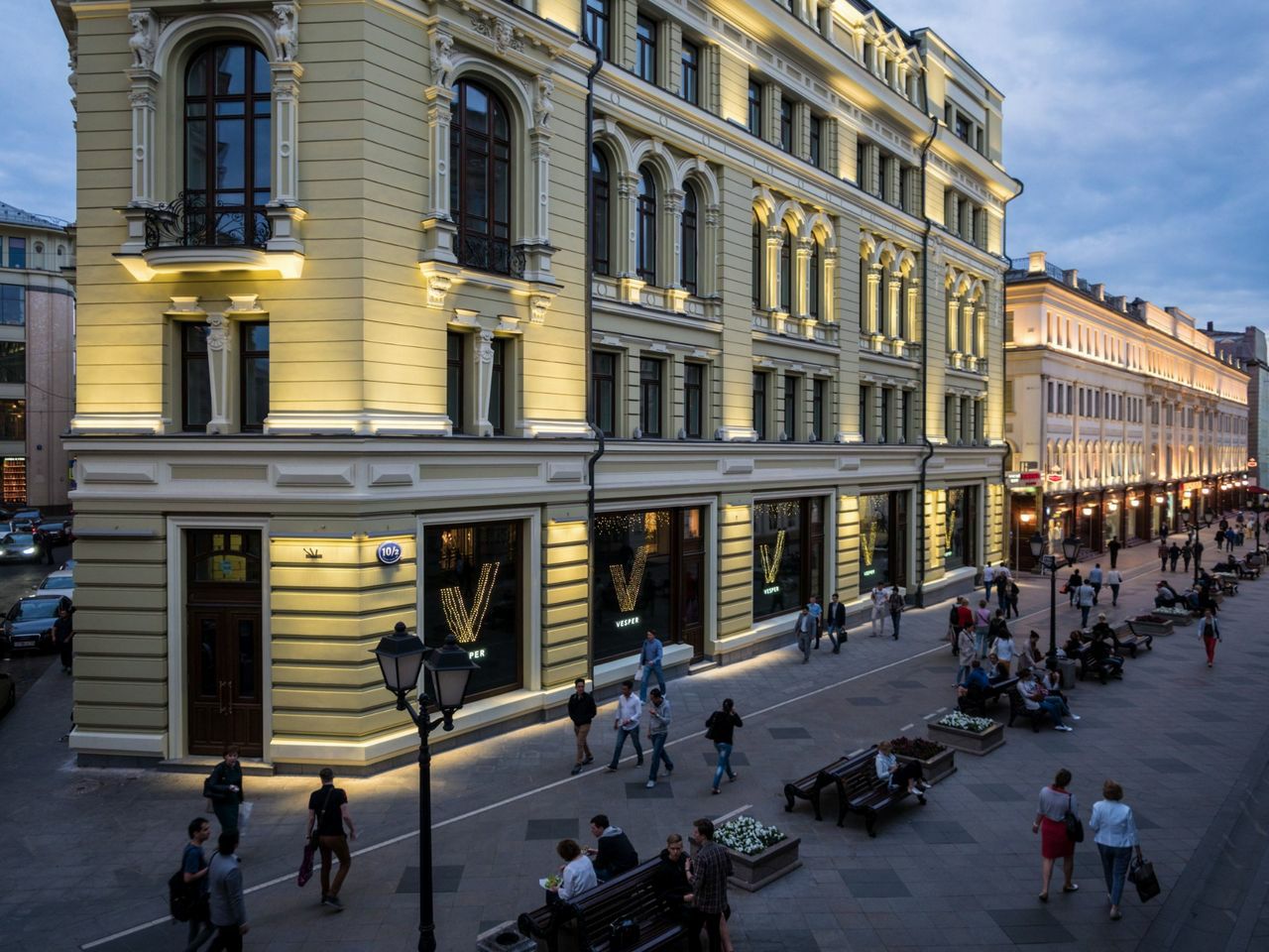 Управляющий активами банкстера Игоря Шувалова Серега Котляренко из «КСП Капитал управление активами» оказался владельцем одного из самых элитных аппартаментов в комплексе St